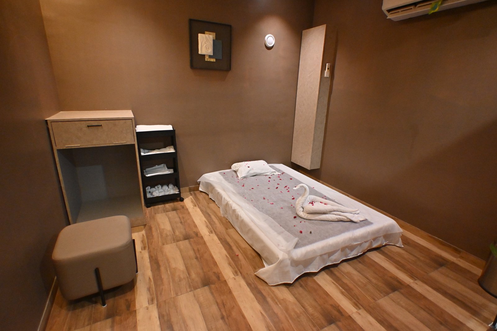 Spa Ambience - Spa at Ovia Wellness Spa